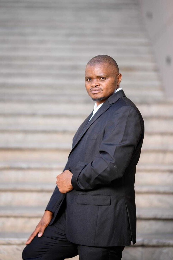 Mr. Sthembiso Dlamini, Founder of QhraalOne
